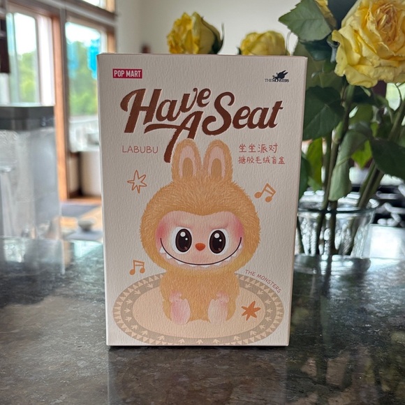 Pop Mart Labubu 'Have A Seat' Figure - Picture 1 of 4